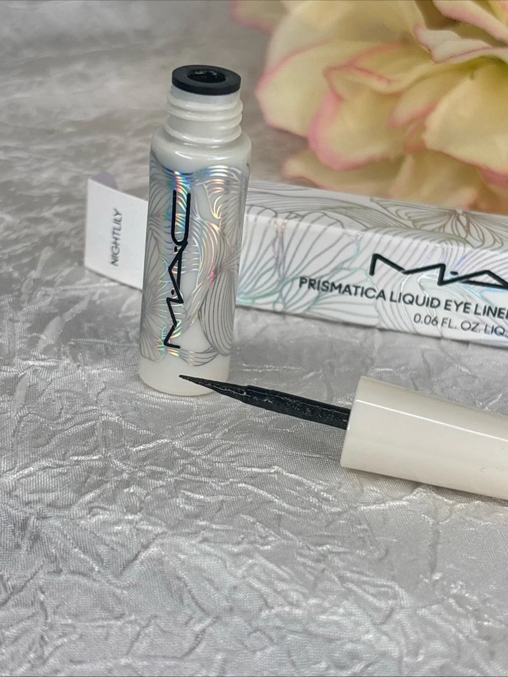 MAC Prismatica Liquid Eye Liner - NIGHTLILY - Full Size New In Box LE